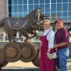 Meet your Posher, Beverly